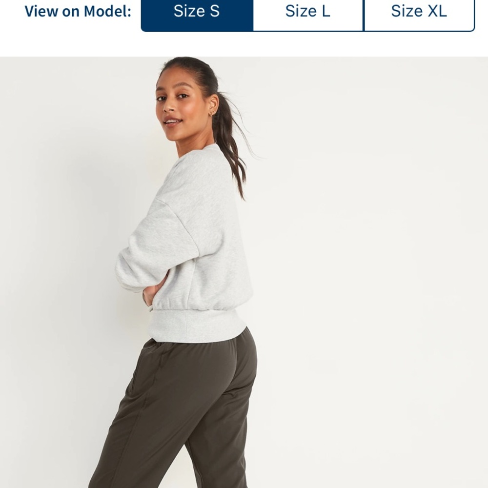 Old Navy Mid-Rise Strecthtech Jogger